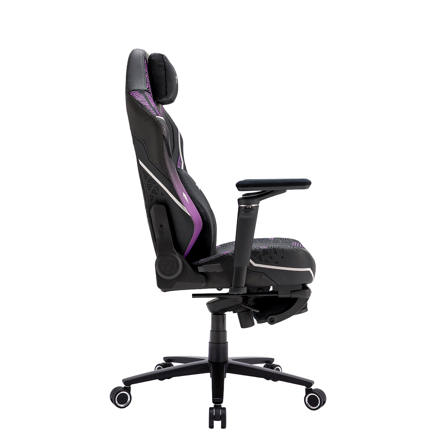360° view of TTRacing Maxx Pro Gaming Chair - Black Panther Edition - angle 4